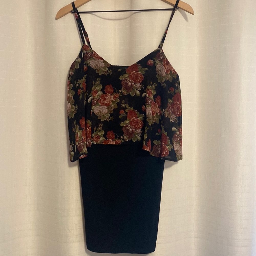 2B Bebe floral black bodycon dress size small